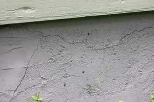 photo of cracks in concrete